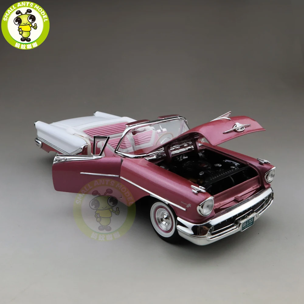 1/18 1957 OLDS MOBILE Super 88 Road Signature литая под давлением Модель автомобиля игрушки для мальчиков и девочек подарок