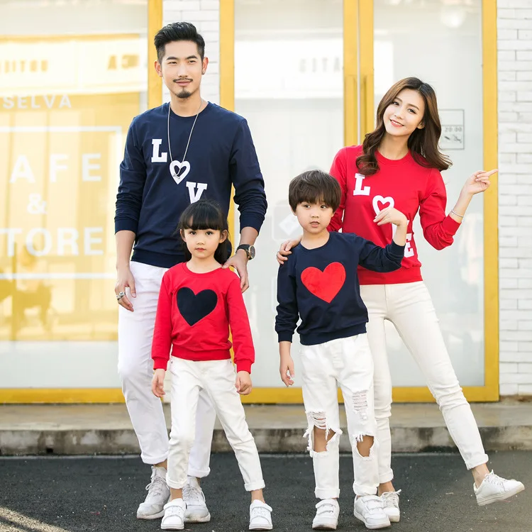 mom dad and baby same clothes