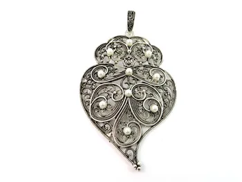

5pcs Portuguese viana heart pendent pearl pendent, Hollow Traditional metal sliver color Jewelry Findings D-3-44