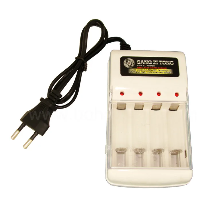 Universal AAA AA Battery Charger AC 220V EU Plug 4 Ports NiMH NiCd