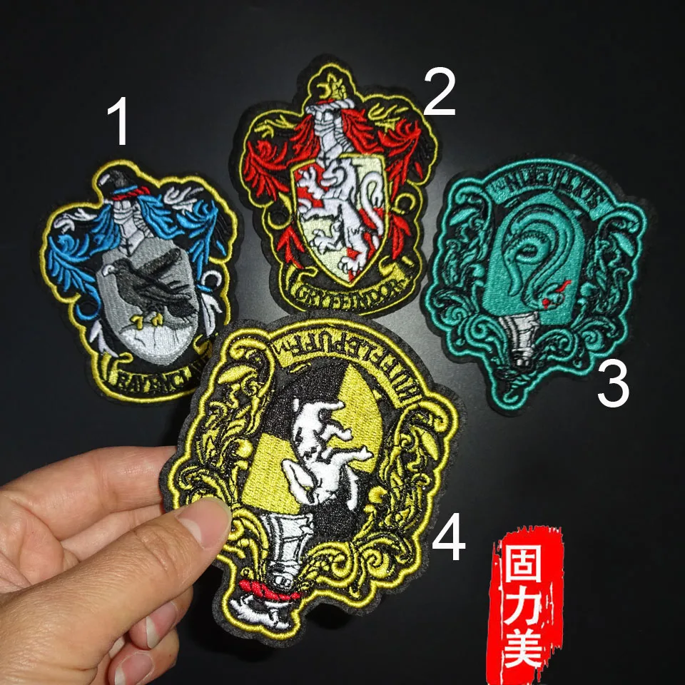 

2PC Cartoon Harley standard embroidery chapter trademark embroidery cloth paste patch stickers clothes hole men's clothing
