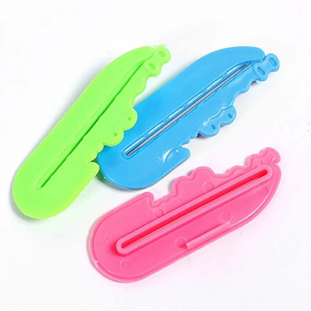 

Convenient toothpaste squeezer 3PCS Creative Crocodile Toothpaste Squeezer Tooth Paste Cleanser Extruder Tooth Paste Accessories
