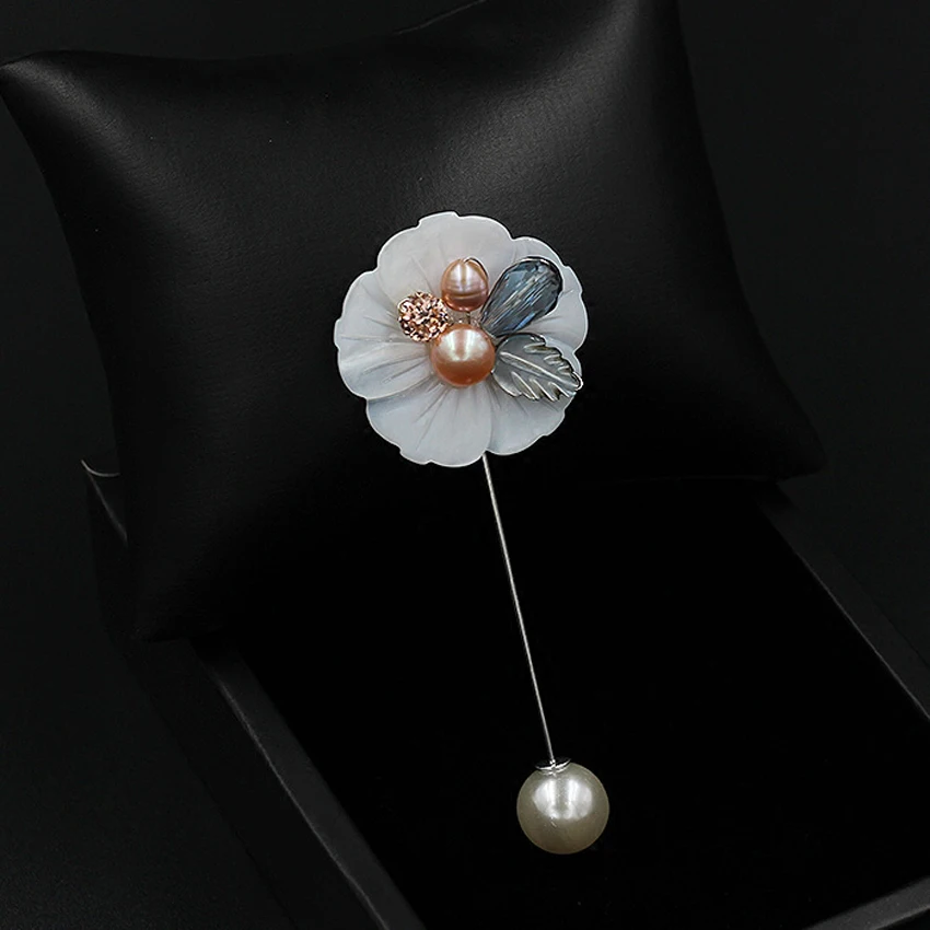 

Flower Brooches four seasons pin decor Fashion nature shell Brooch Pins for Women wedding dress jewelry Clothing accessories