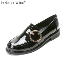 Parkside Wind/Женская обувь на плоской подошве; лоферы из лакированной кожи с круглым носком без застежки; модная обувь на плоской платформе с металлическим украшением; XWA1300-45