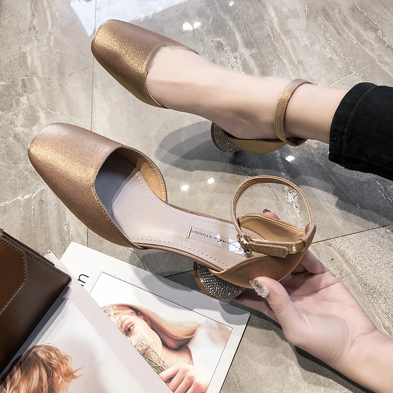 

Crystal Heels sandales femme summer dancing shoes woman gold/pink silk satin closed toe sandals ankle strap flip flops footwear