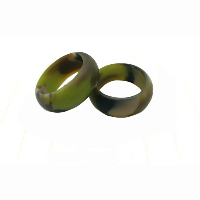 

Size 6-12 Camouflage Silicone Rubber Hypoallergenic Wedding Engagement Ring 8mm Band for Men Women Couple Solid Ring