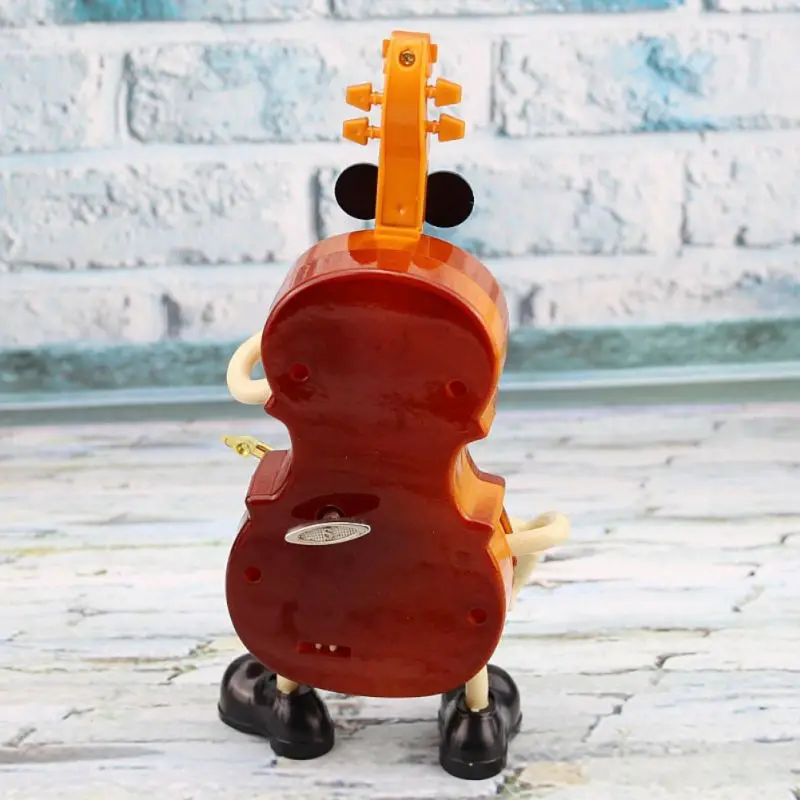 Nuevo regalo de amante romántico caja de música de guitarra dinámica muñeca creativa modelo de plástico artesanía decoración del hogar caja de columpio cajas de música