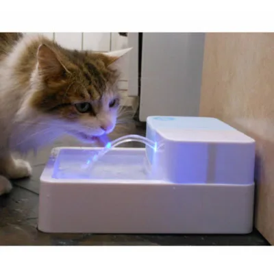 Leo only Pet фонтан для воды собака автоматическая электрическая чаша для питья кошка диспенсер для воды 1.8L - Цвет: Leo only