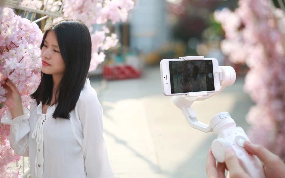 ZHIYUN Smooth 4 3 оси смартфон ручной карданный стабилизатор steadicam для iphone 6 X Экшн-камера huawei P20 Pro Gopro4 SJCAM