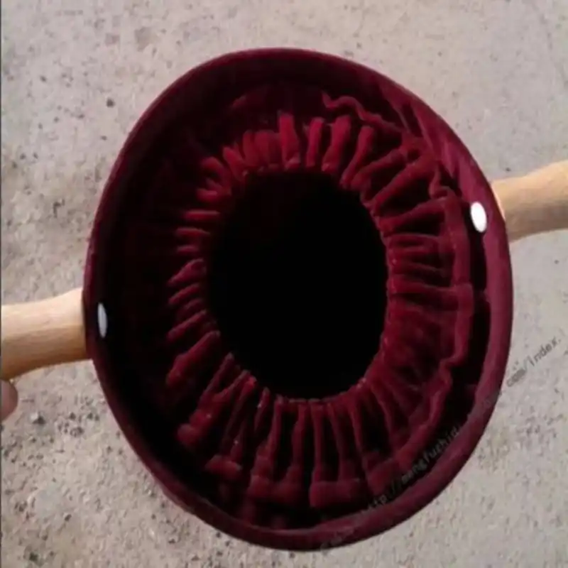 offering bag with handle