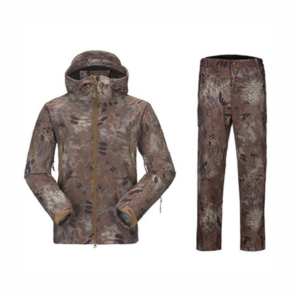 TENNEIGHT зима осень Акула кожа куртки костюмы для мужчин водонепроницаемый тактический охотничий костюм камуфляж флисовая куртка+ брюки костюмы - Цвет: Python wasteland