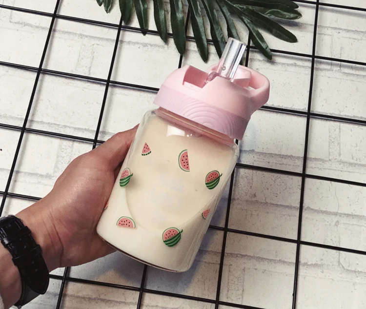 Новая бутылка для воды с мультяшным белком в Корейском стиле, симпатичная стеклянная присоска для девочек, портативная мягкая вода с крышкой, Тип рукоятки