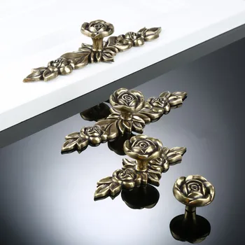 DRELD Furniture Handles European style Wardrobe Drawer Knobs Kitchen Cabinet Door Pull Retro Classical Bronze Rose Flower Shape