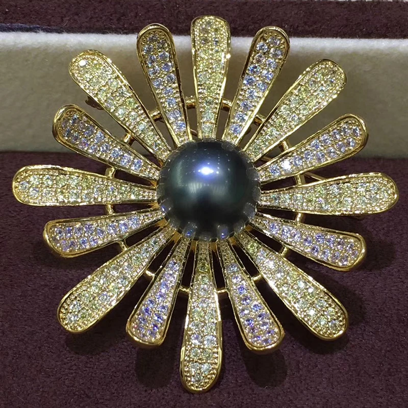 Tahitian pearls brooch (2)