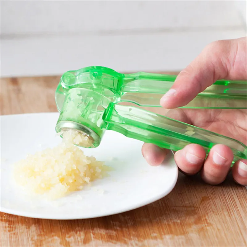 1PC/Lot Plastic Gralic Presses Kitchen Manual Garlic Crusher 3Colors Garlic Squeezer Peeler