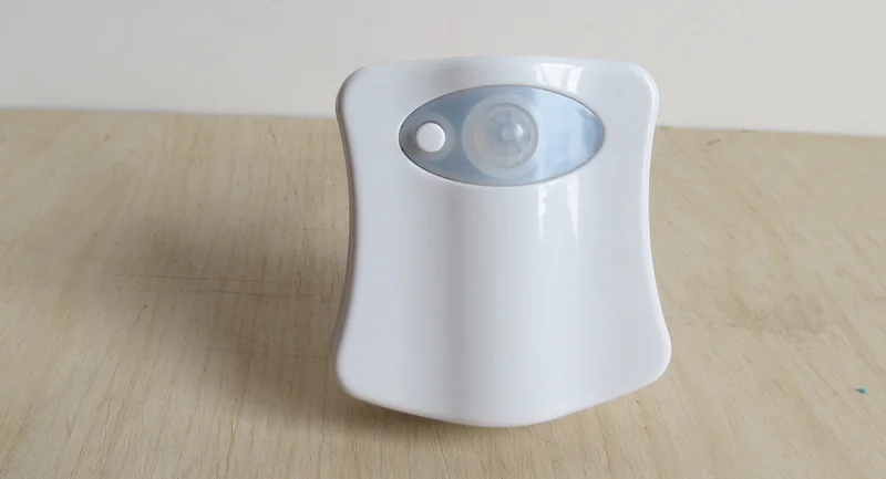 Motion Sensor Toilet Seat Lighting 8 Colors Backlight Toilet Bowl Automatic Night Lamp 3AAA Seat Sensor Light LED Toilet Lamp (6)