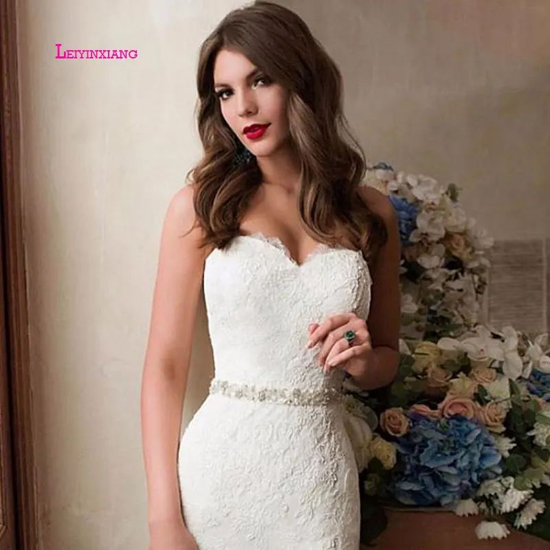 

LEIYINXIANG New Arrival Popular Bride Dress Wedding Dress Vestido De Noiva Sereia Robe Sexy Mermaid Appliques Strapless Backless