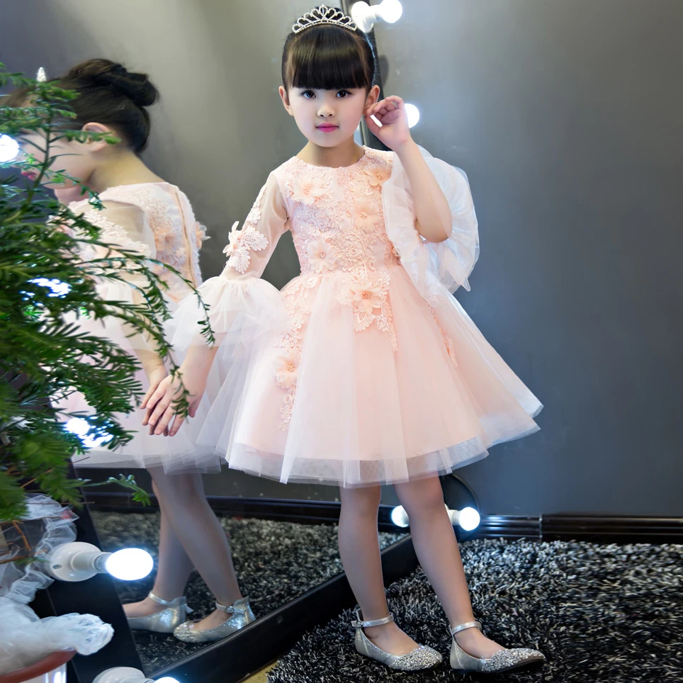 

2017Korean Sweet Children Girls Cute Pink/White Color Princess Dress Kids Birthday Wedding Party Embroidery Flowers Summer Dress