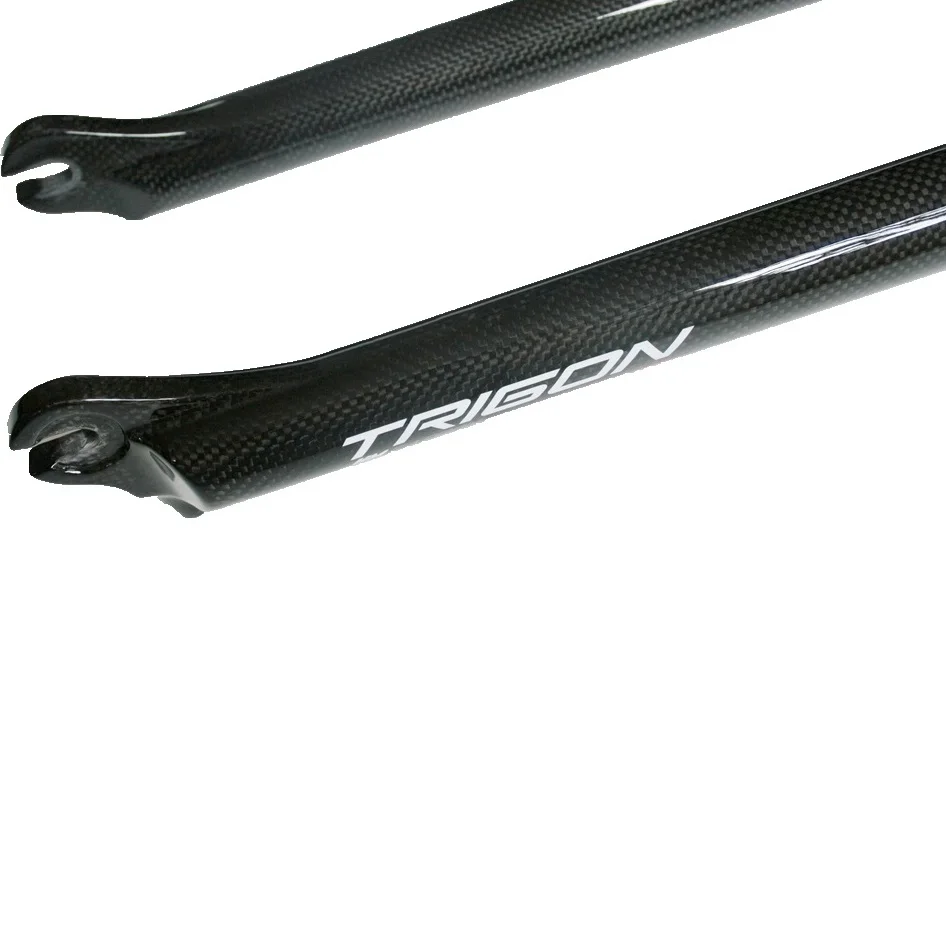 Clearance Bicycle fork XC RIDE MTB Rigid Carbon Fork TRIGON MC08 MTB 26" 1-1/8" Disc Brake Post mount brake 615G 2 Clearance Bicycle fork XC RIDE MTB Rigid Carbon Fork TRIGON MC08 MTB 26" 1-1/8" Disc Brake Post mount brake 615G 2