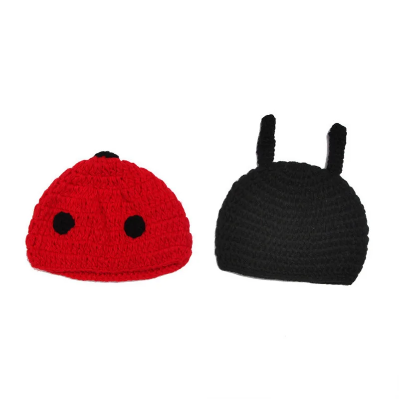 Red & Black Ladybug Newborn Baby Animal Photography Props Costume Set Handmade Crochet Knitted Hat with Cape Outfit (1)