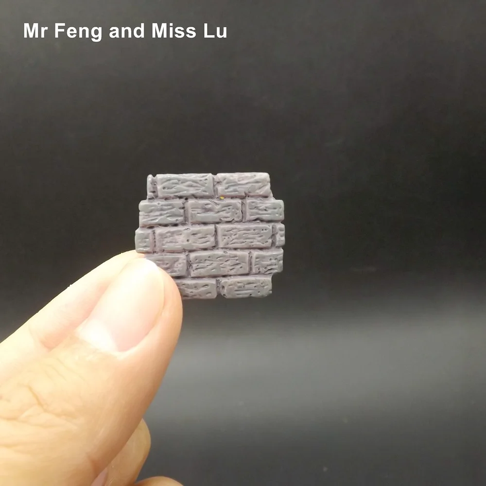 

Brick Miniatures Figurines Model Toy Resin Craft Game