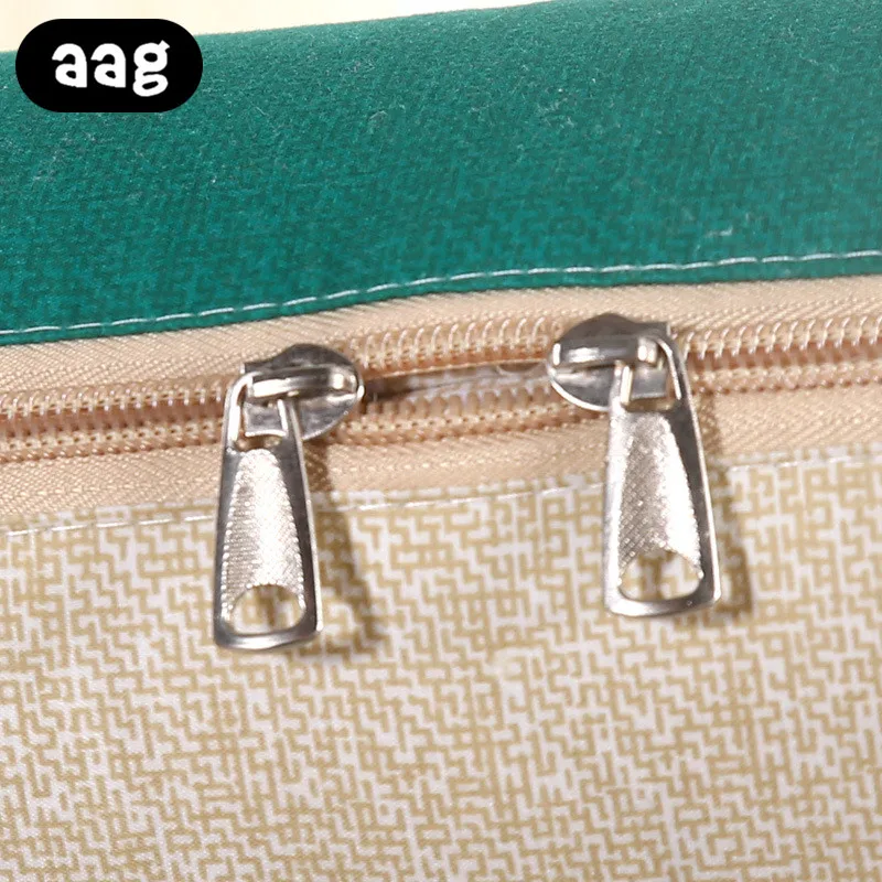 Dropshipping cotton cartoon quilt blanket portable foldable square throw pillow home office car air conditioning quilt