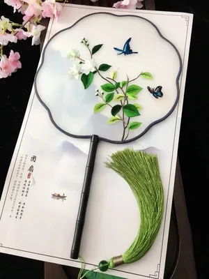 Изящный китайский декоративный Шелковый Вентилятор из шелка тутового дерева для танцев, двусторонняя вышивка Сучжоу, веер для рукоделия с черной ручкой, женский подарок веер - Цвет: style34