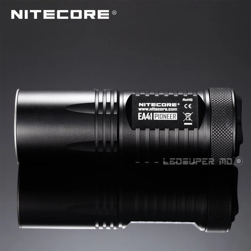 2015 версия Explorer Series Nitecore EA41 CREE XM L2 U2 светодиодный фонарик 1020 люмен Advance 4 * AA