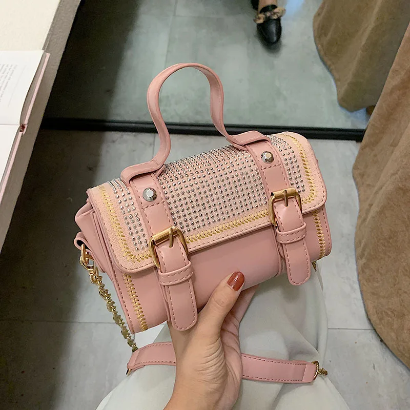 

Women's Bag Fashion 2019 New Summer Simple Chain Personalized Rivet Small Square Korean Version Of The Portable Lady Bags