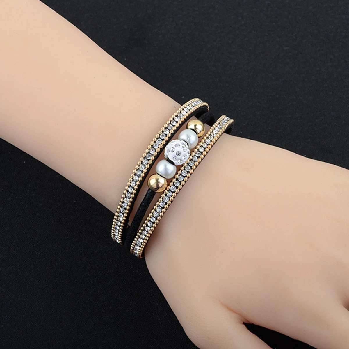 Vintage Fashion Women Bracelet Jewelry Leather Multilayer Luxury Full Crystal Beads Bracelets Punk Charm Magnetic Bangle Cuff