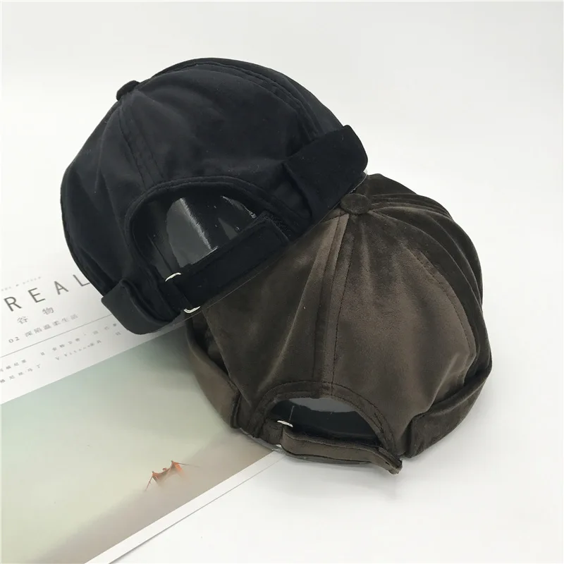 

Men Women Outdoor Personality Street Dance Landlord Hat Thin Velvet Beret New Hip-hop Eaves Curling Gupai Tide Section No Brim