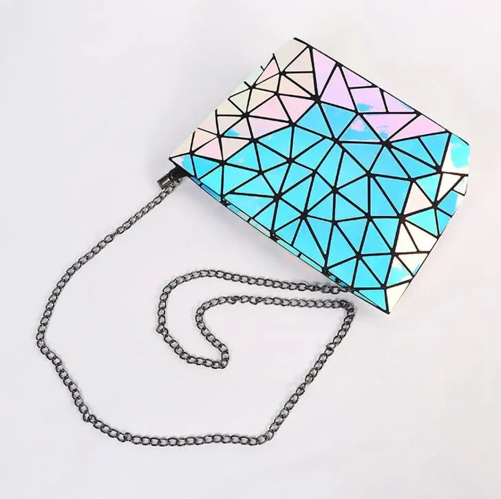 انخفاض الشحن الساخن الهولوغرام حقيبة النساء هندسية سلسلة crossbody حقيبة الليزر الفضة حقيبة يد حقيبة يد فاخرة للفتيات