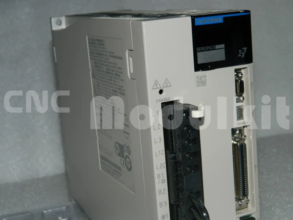 YASKAWA ORIGINAL NEW 7II SGM7J-08AFC6S & SGD7S-5R5A00A SERVO SYSTEM CONTROL KIT 750W AC ROTARY MOTOR DRIVER 2.39NM CNC MODULKIT
