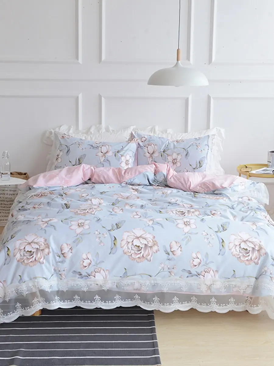 

4 Pcs Home Bed Necessaries Lace Decor Elegant Floral Pattern Skin-Friendly Beddings