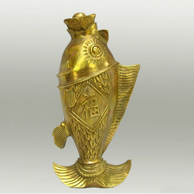 

Collectible Chinese Decorated Brass Carved Money Fish Sculpture/Metal Fish Statue