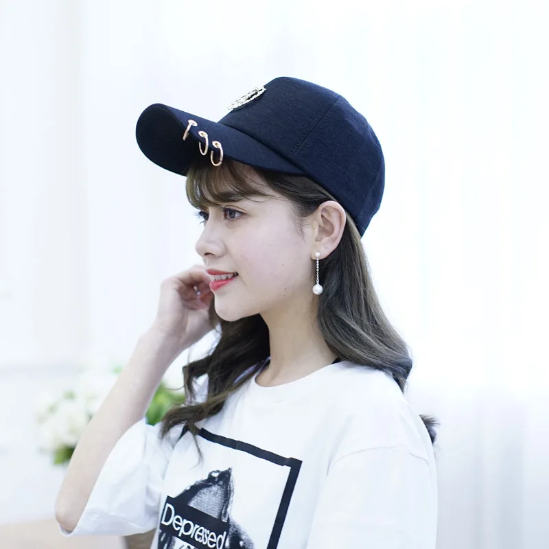 baseball caps girl style