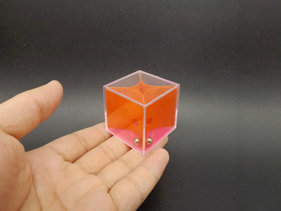 B220-Cube (2)