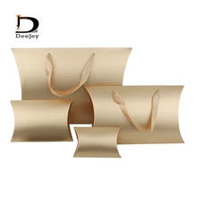 Ручная работа Свадебные сувениры Заказная металлическая наклейка с логотипом с подушкой коробка золотой цвет для подарка Специальные уникальные украшения для подушки