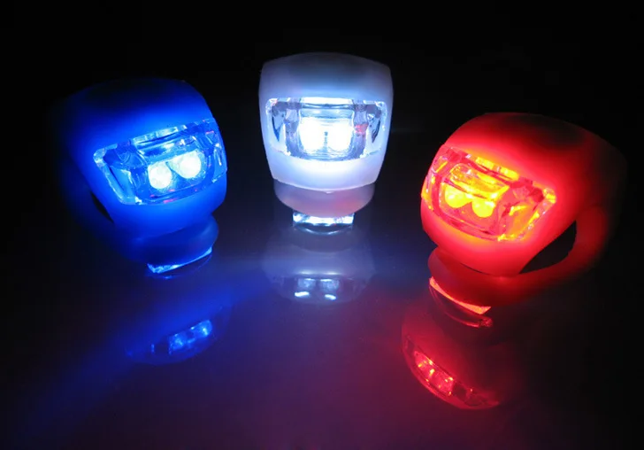 Flash Deal HOT Silicone Bike Bicycle Cycling bicicletas Head Front Rear Wheel LED Flash Safety Light Lamp Bike Accessories With Battery 3 Flash Deal HOT Silicone Bike Bicycle Cycling bicicletas Head Front Rear Wheel LED Flash Safety Light Lamp Bike Accessories With Battery 3