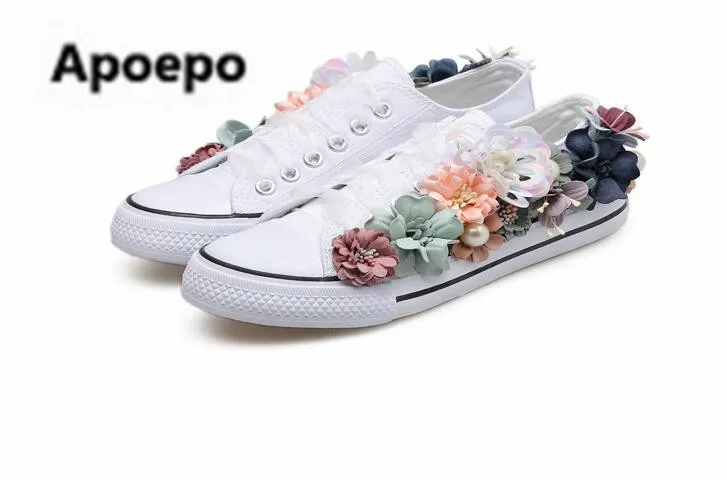 Новые черные Белая полотняная обувь на шнурках с круглым носком на шнуровке женская обувь на плоской подошве цветок жемчуг Декор кроссовки женские туфли-оксфорды лето
