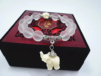 

Natural grinding sand lovely small elephant hand chain bracelet accessories manufacturers wholesale.