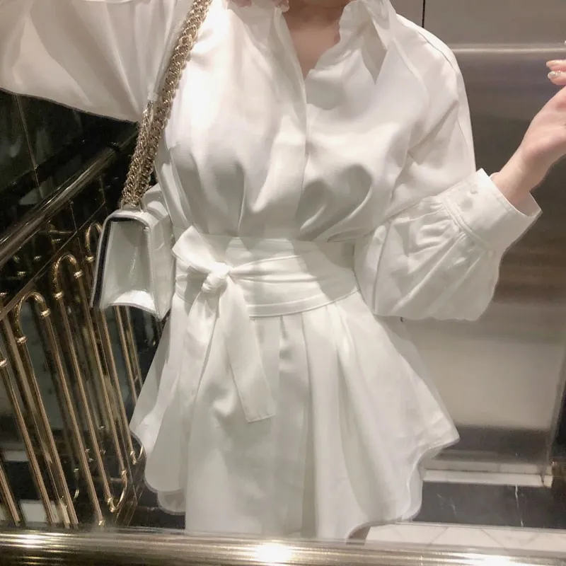 

Hot Sale 2019 Summer Fashion Ol Lantern Sleeve Belt Blouse Mini Pants Suits Women White Long Shirts Shorts Two Piece Sets
