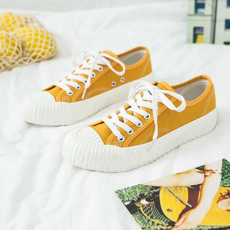 

2019 autumn new fashion simple solid color canvas flat shoes women trend comfortable wild casual shoes