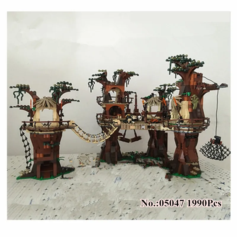 

H&HXY IN STOCK 1990pcs 05047 Star Series The E Set wok Village wars Model Building Blocks Bricks Educational Funny Toys