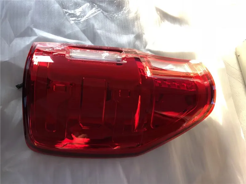 EXTERIOR REAR LED TAIL LIGHTS LAMPS REAR BRAKE LIGHTS REVERSE TURN SIGNAL LIGHTS FIT FOR RORD RANGER T6 T7 T8 TXL 2012-2019 CAR EXTERIOR REAR LED TAIL LIGHTS LAMPS REAR BRAKE LIGHTS REVERSE TURN SIGNAL LIGHTS FIT FOR RORD RANGER T6 T7 T8 TXL 2012-2019 CAR