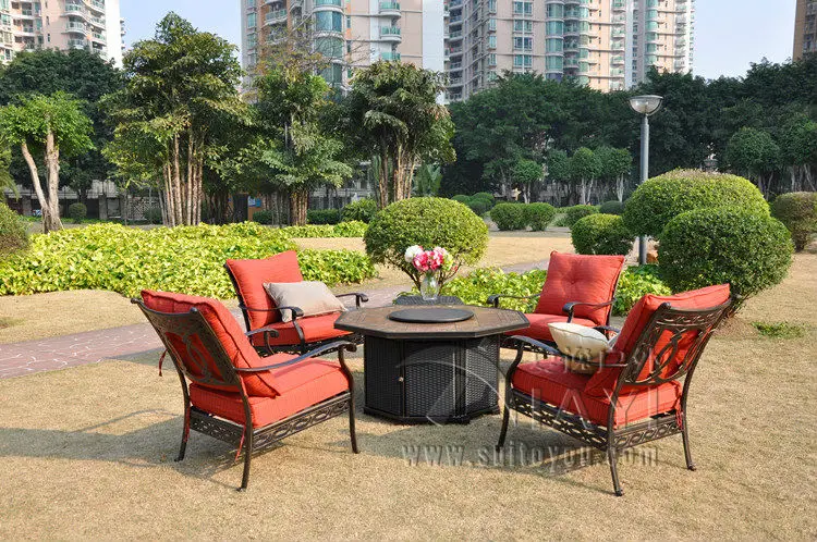 

5-piece Best-selling cast aluminum Outdoor furniture,BBQ table and chair transport by sea