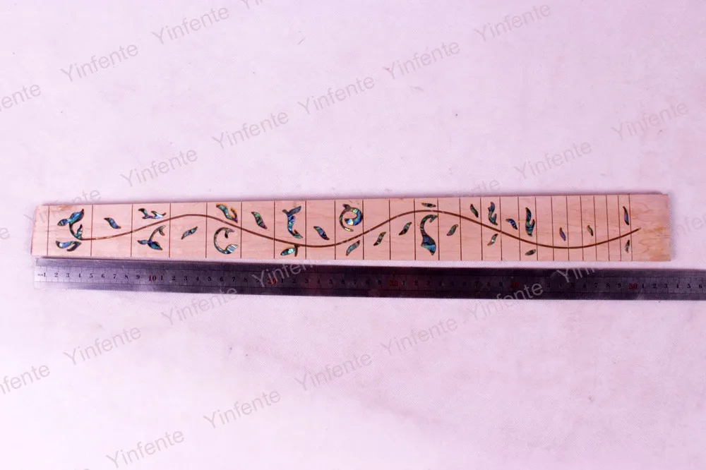 

Детали для грифельной доски, трапециевидные 24 лада, 1 шт.