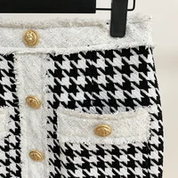 Wysokiej dobrej jakości, najnowsze 2021 jesień zima barokowy projektant spódnica damska frędzlami guziki z lwem Houndstooth Tweed Mini spódnica 4