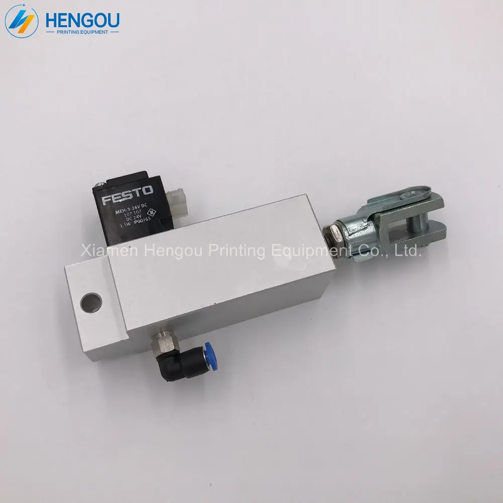 1 piece free shipping water roller solenoid valve 92.184.1011/A for SM102 and CD102 heidelberg 92.184.1011 1 piece free shipping water roller solenoid valve 92.184.1011/A for SM102 and CD102 heidelberg 92.184.1011