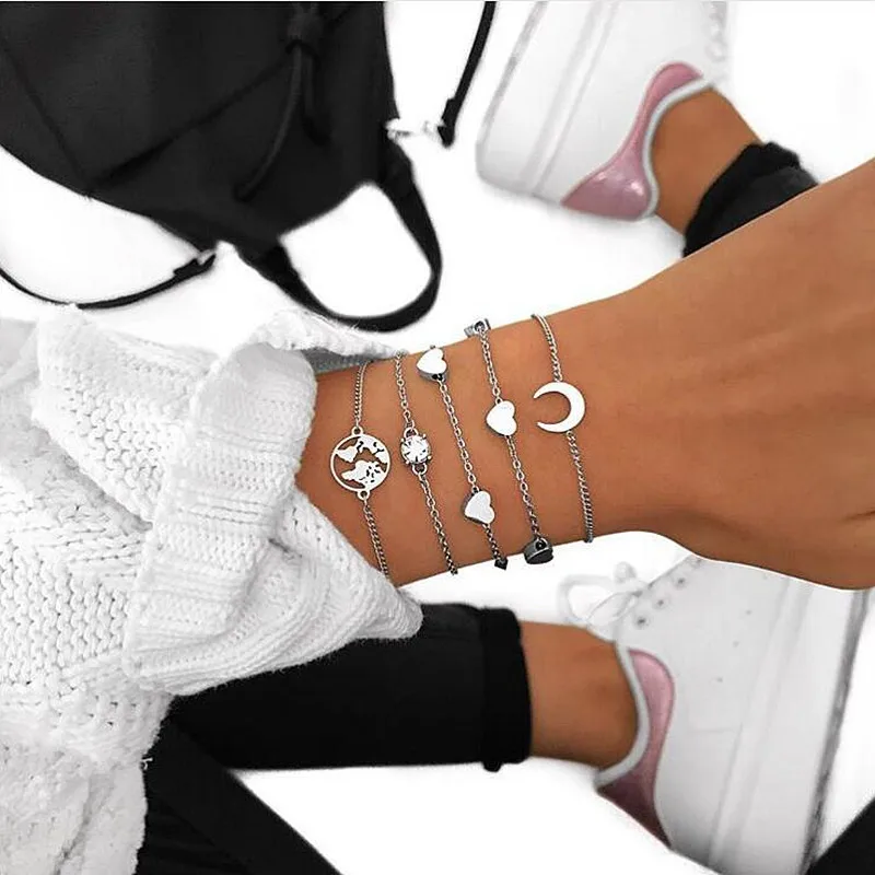 

Mavis Hare Silver Stainless Steel Map Love Chain Moon Crystal Bracelet Set as Valentine's Day Gift Newest 2019 Drop shipping
